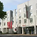 Intercityhotel 4*