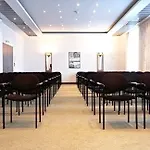 Intercityhotel 4*