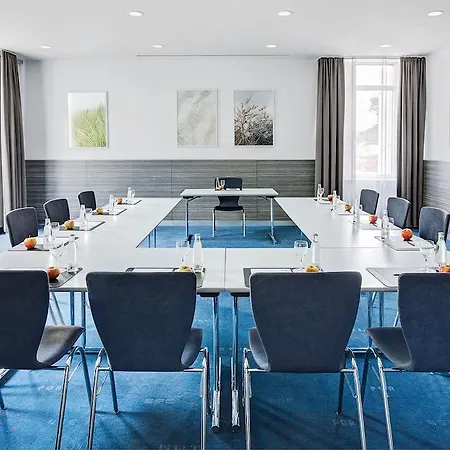 Intercityhotel Hotel 4*