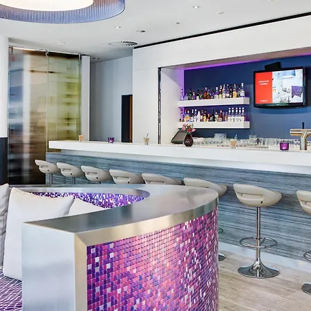 Otel Intercityhotel 4*