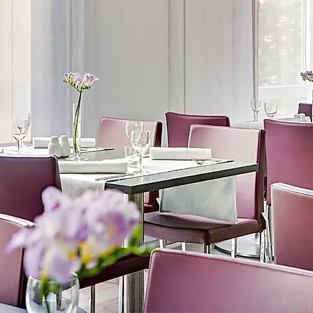 Hotel Intercityhotel 4*