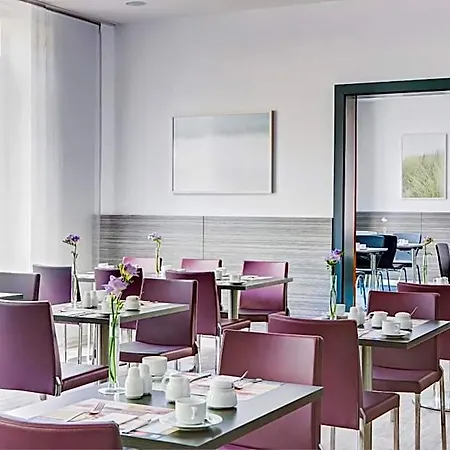 Hotel Intercityhotel 4*