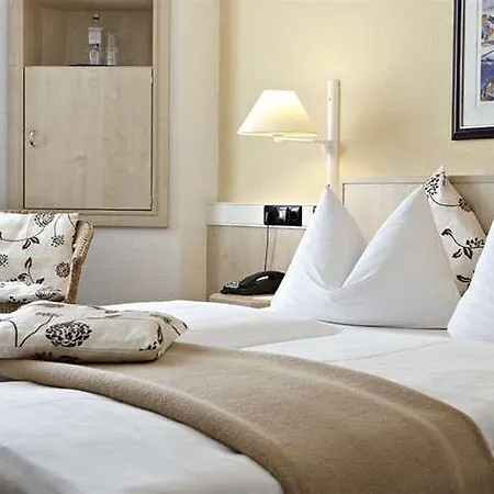 Intercityhotel Otel Rostock