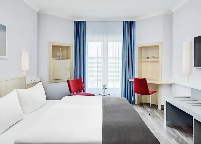 Hotel Intercityhotel 4*