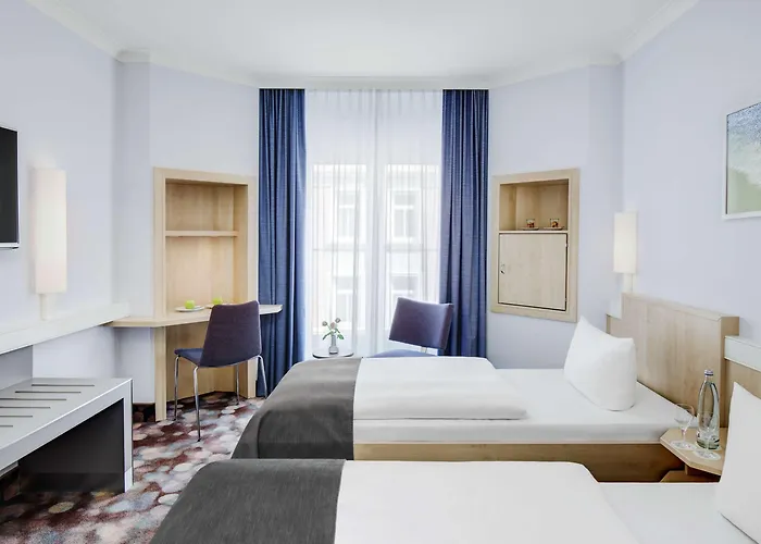 Hotel Intercityhotel 4*